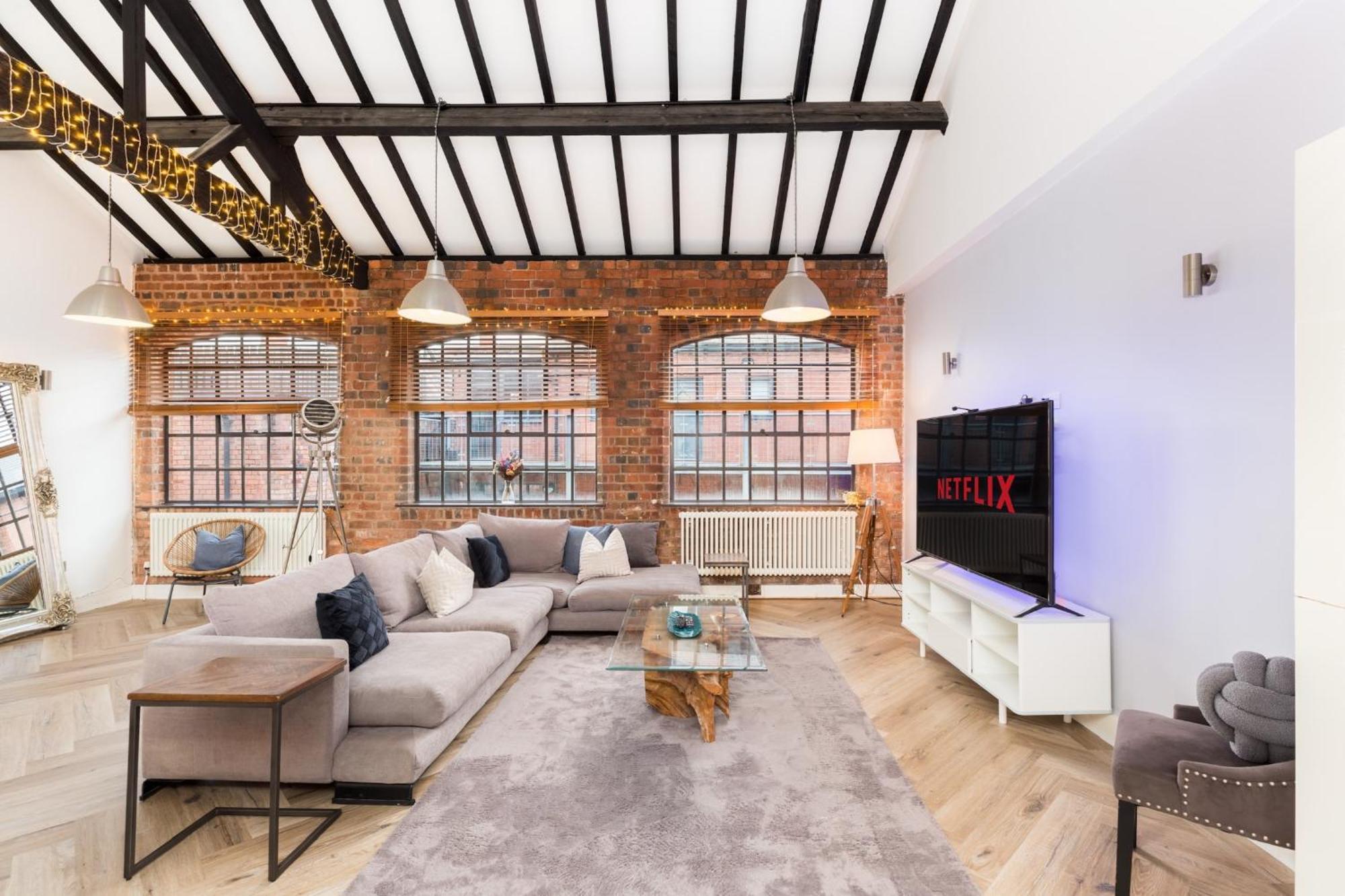 High End Luxury Townhouse In Jq, 4 Bedrooms, Flat Screen Tv In All Rooms, Free Parking, Near Birmingham City Centre Deposit Required Экстерьер фото