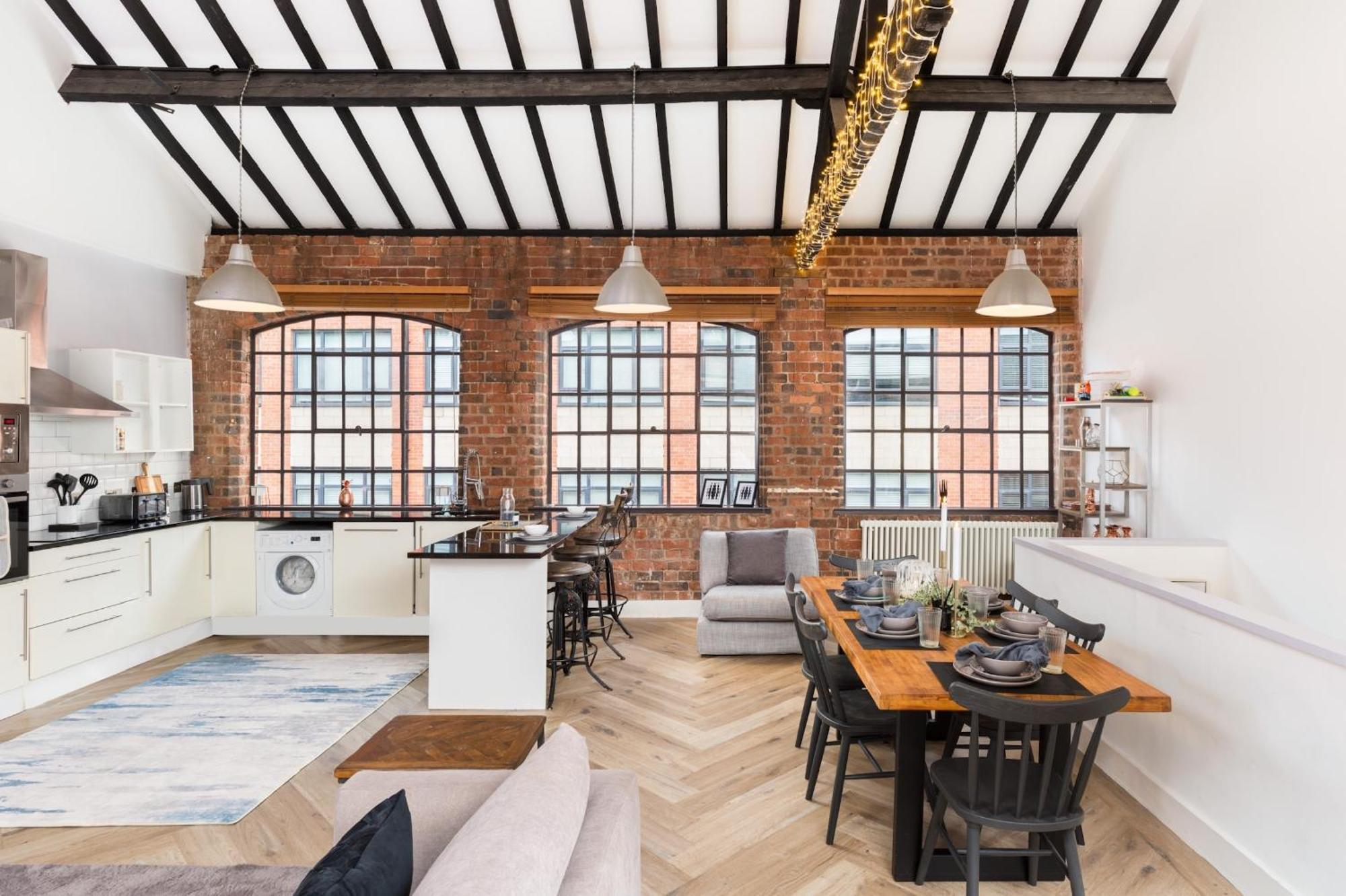 High End Luxury Townhouse In Jq, 4 Bedrooms, Flat Screen Tv In All Rooms, Free Parking, Near Birmingham City Centre Deposit Required Экстерьер фото