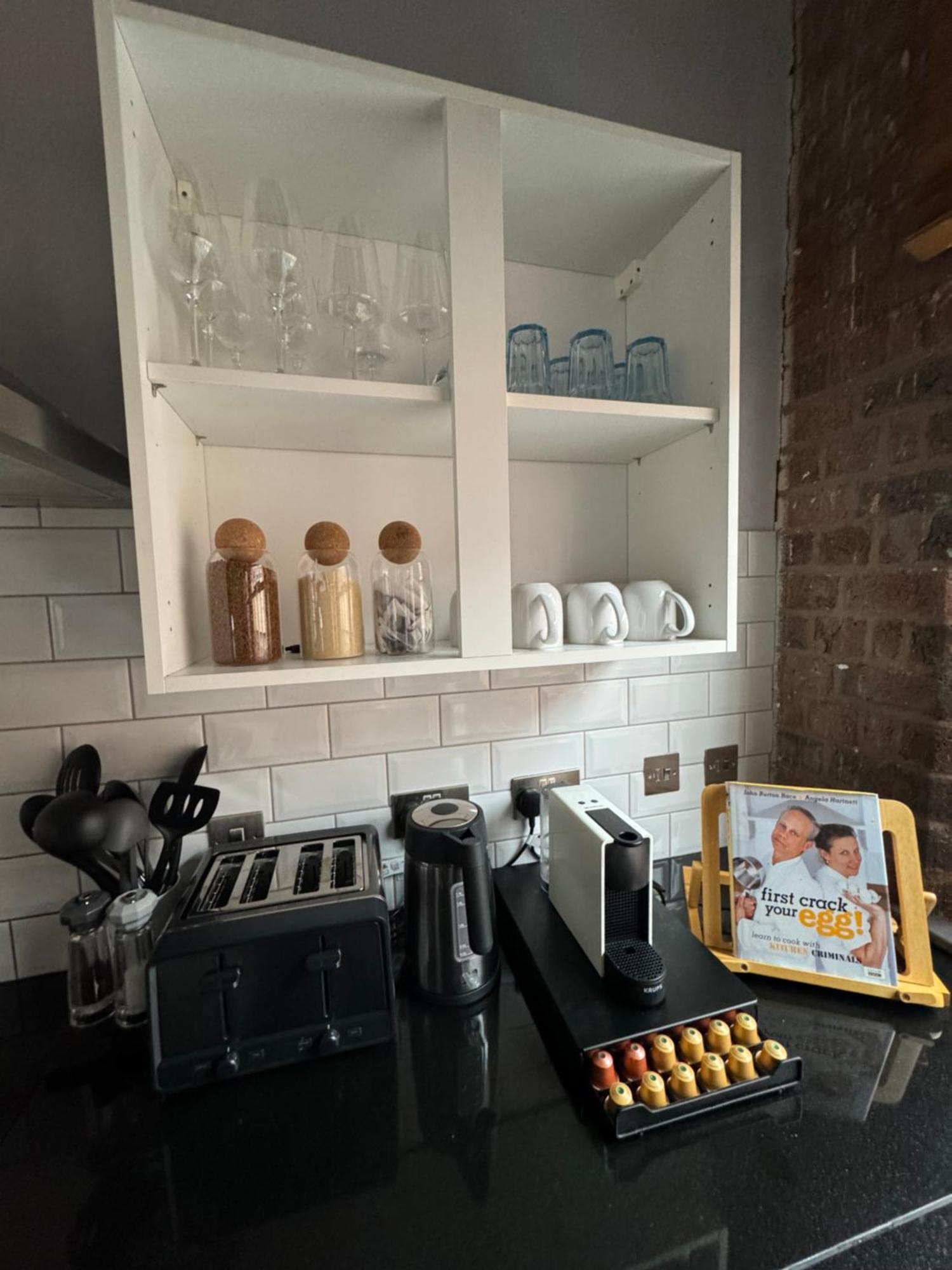 High End Luxury Townhouse In Jq, 4 Bedrooms, Flat Screen Tv In All Rooms, Free Parking, Near Birmingham City Centre Deposit Required Экстерьер фото